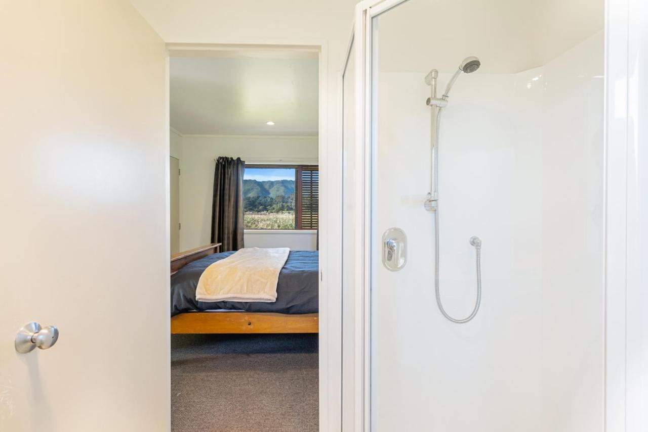 Cottage On Rutherford - Waikanae Holiday Home エクステリア 写真
