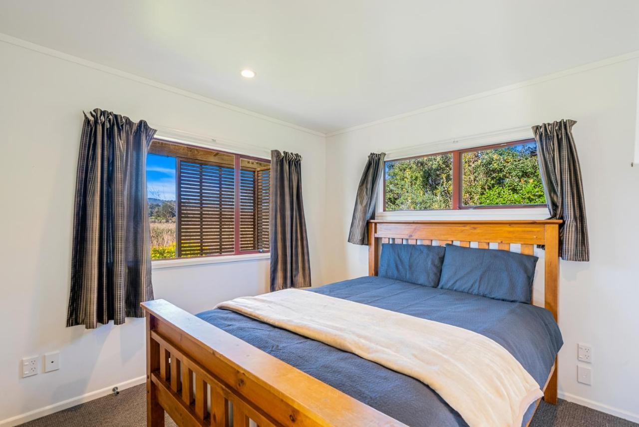 Cottage On Rutherford - Waikanae Holiday Home エクステリア 写真