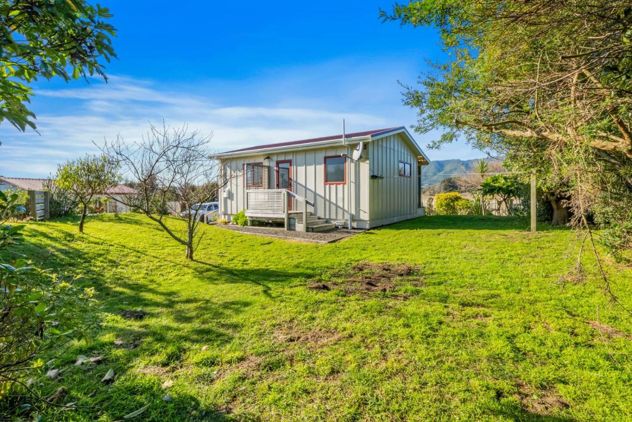 Cottage On Rutherford - Waikanae Holiday Home エクステリア 写真